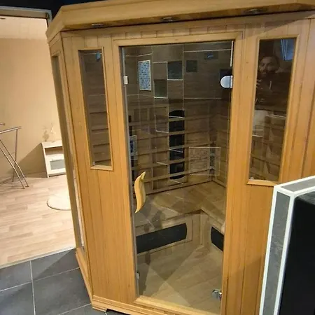 Piscine Sauna Villa Neuvecelle